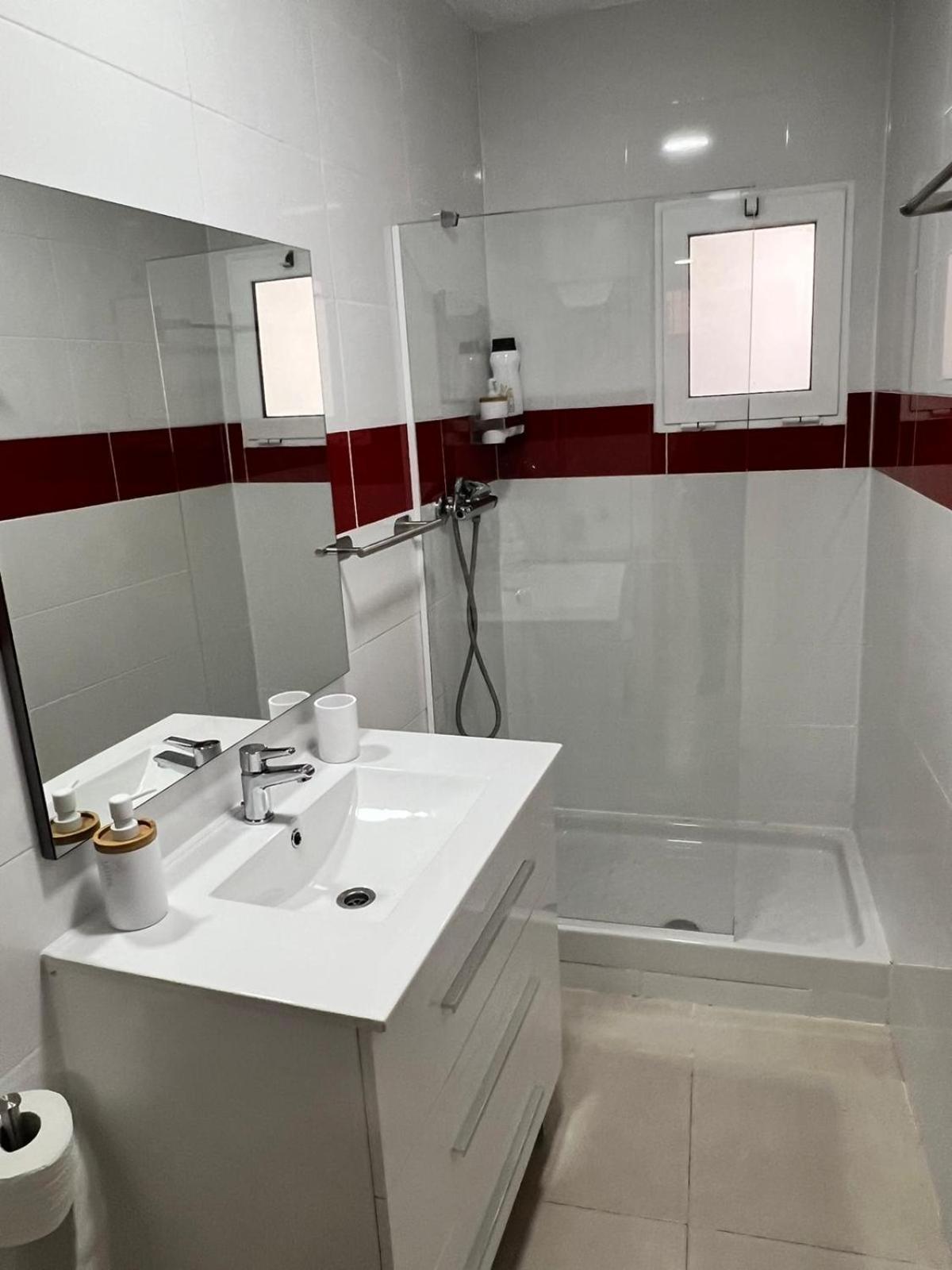 Cruz18 4Personas Appartement Alcalá de Henares Buitenkant foto